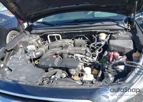 2018 Subaru Outback 2.5I z USA, uszkodzony, nr VIN 4S4BSAAC3J3236929